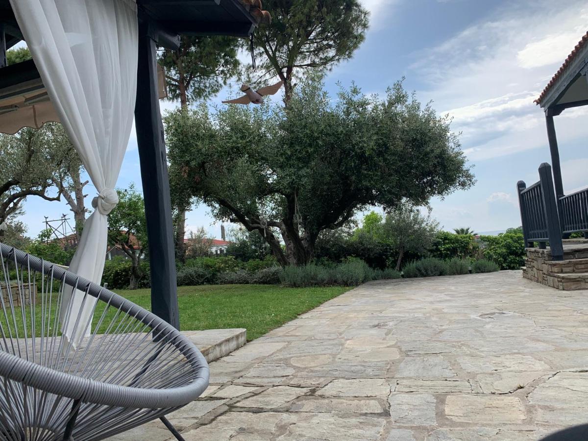 Sea View Villa In Olive Garden Nea Kallikrateia Exterior photo